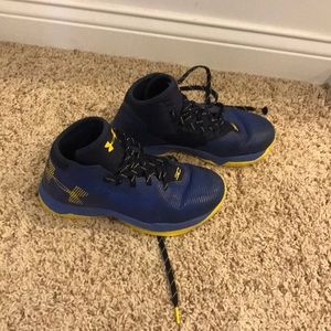 Stephen Curry UA shoes